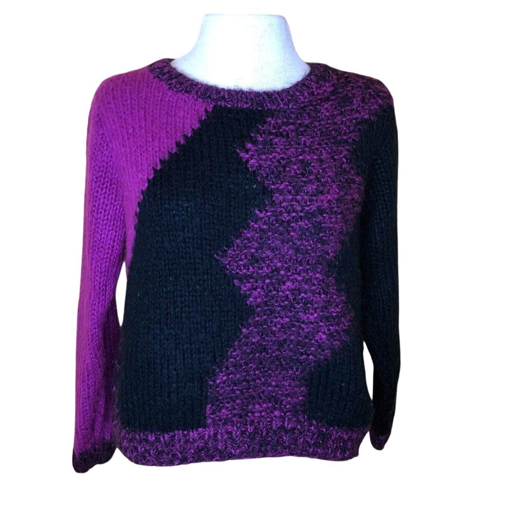 NanSport Raspberry and Black Vintage Sweater M